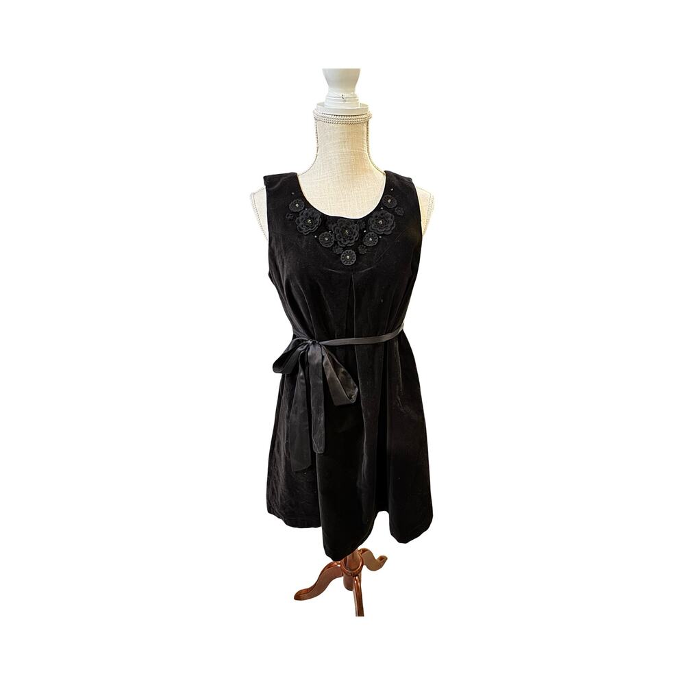 Anthropologie Lithe Orbit Black Velvet Floral Applique Swing‎ Dress Y2K Size 8